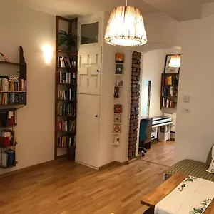 Apartment Near Schoenbrunn And Downtown, Vienna